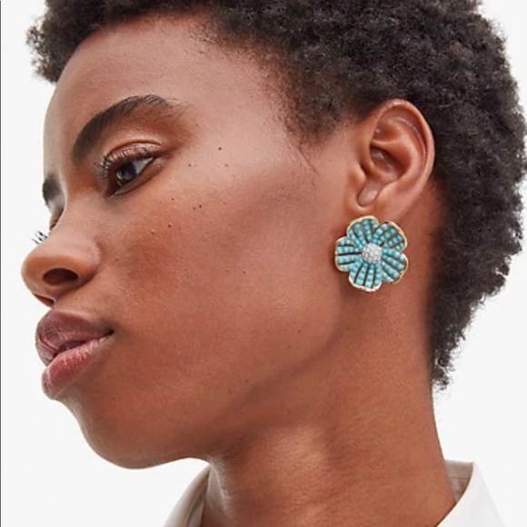 NWT KATE SPADE ♠️ GLISTENING PETALS FLOWER STATEMENT EARRINGS - Picture 3 of 10